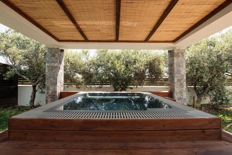 Malena Hotel & Suites 24