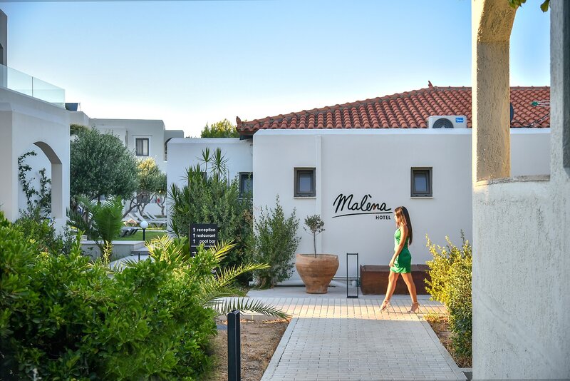 Malena Hotel & Suites 3