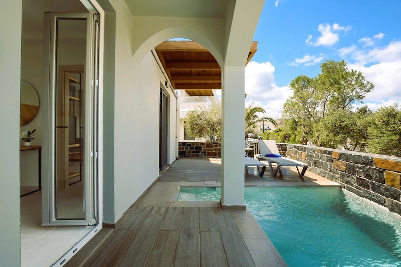 Malena Hotel & Suites 22