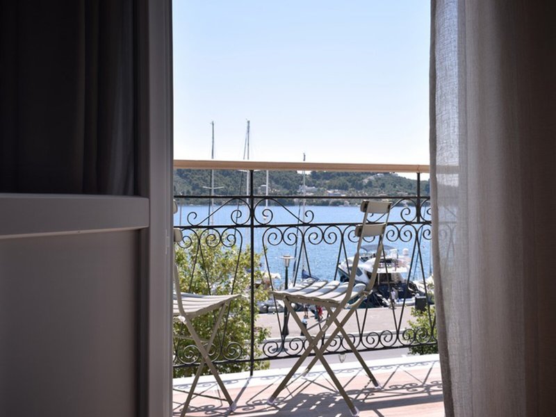 Meltemi Island Hotel 1