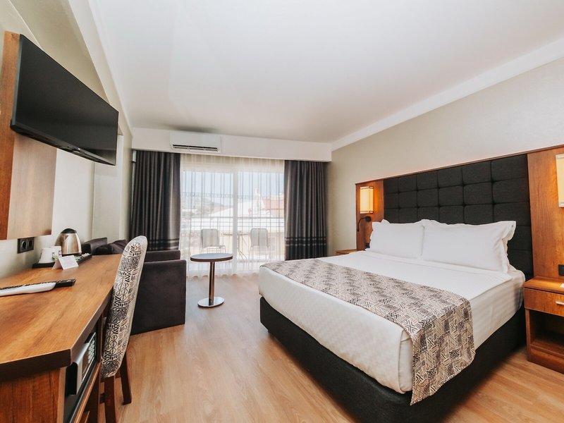 SunConnect Grand Ideal Premium 50