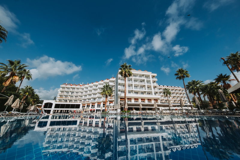 Grand Ideal Premium 4