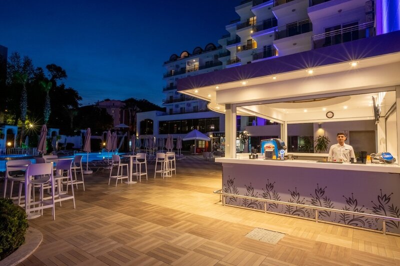 Grand Ideal Premium 11