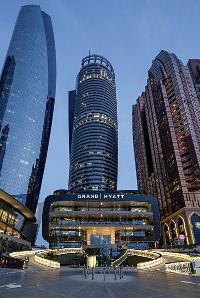 Grand Hyatt Abu Dhabi Hotel & Residences Emirates Pearl 1