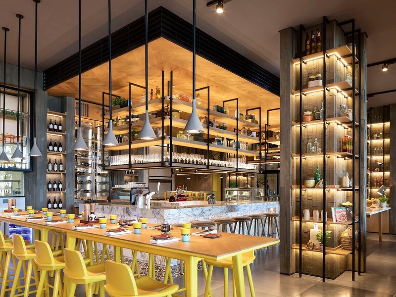 Grand Hyatt Abu Dhabi Hotel & Residences Emirates Pearl 24