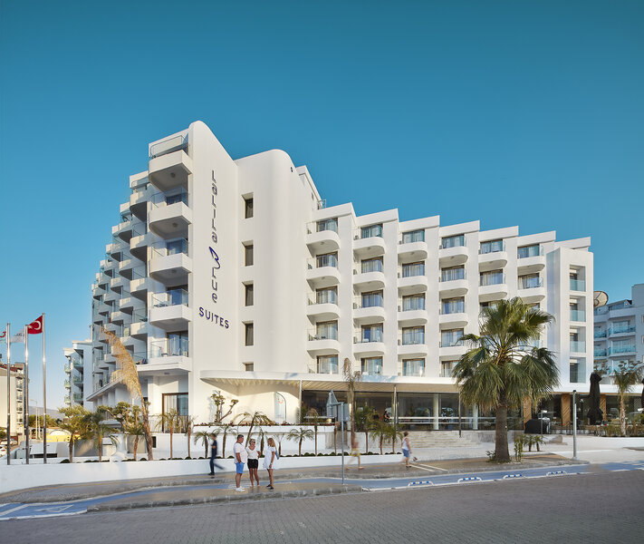 Lalila Blue Suites 2