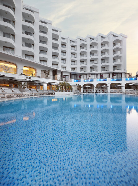 Lalila Blue Suites 4