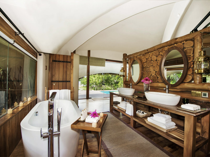 Chena Huts by Uga Escapes 16