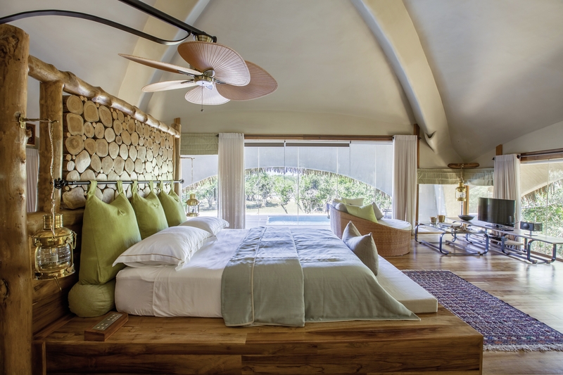 Uga Chena Huts 18