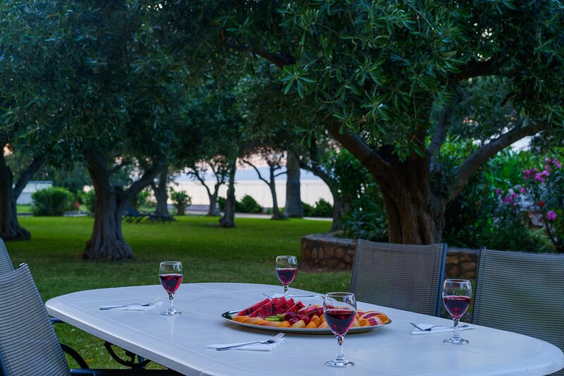 Calamos Beach Family Club Hotel 21