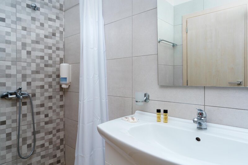 Calamos Beach Family Club Hotel 71