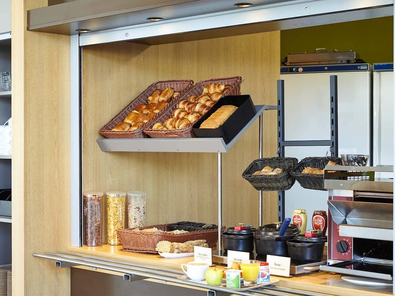 B&B HOTEL Paris Roissy CDG Aeroport 8