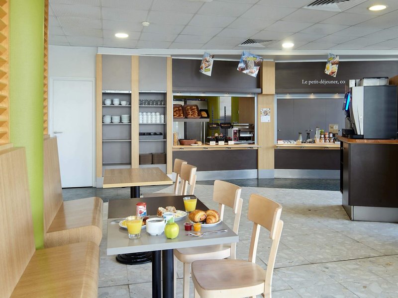 B&B HOTEL Paris Roissy CDG Aeroport 9