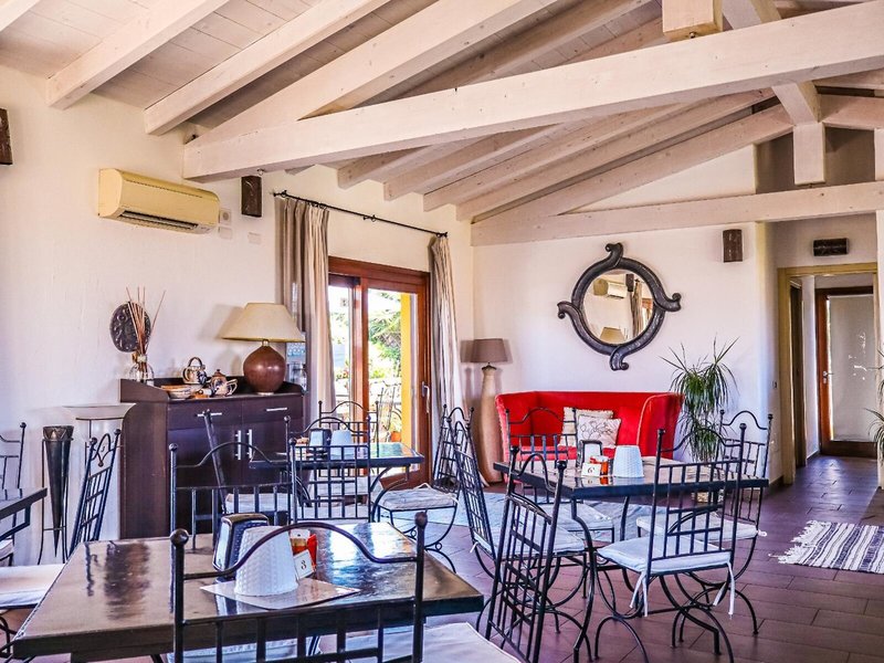 Resort Punta Falcone 13