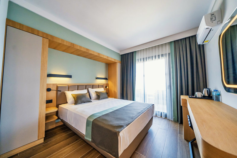 Premier Nergis Beach Hotel 8
