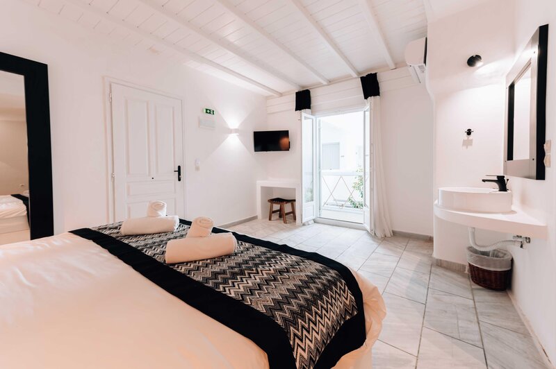 Adelmar Hotel & Suites 35