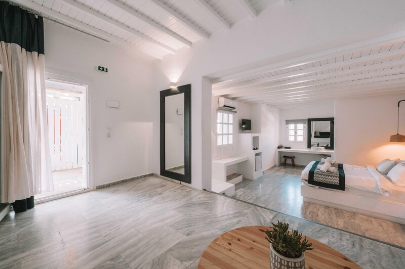 Adelmar Hotel & Suites 52