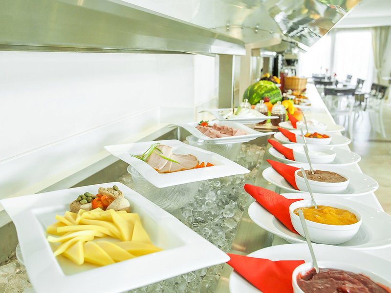 Core Hotels 15