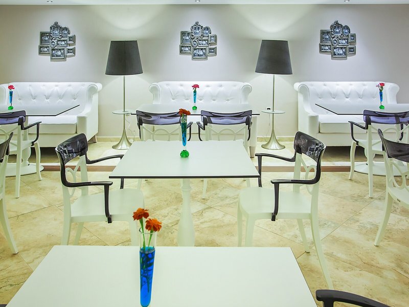 Core Hotels 19