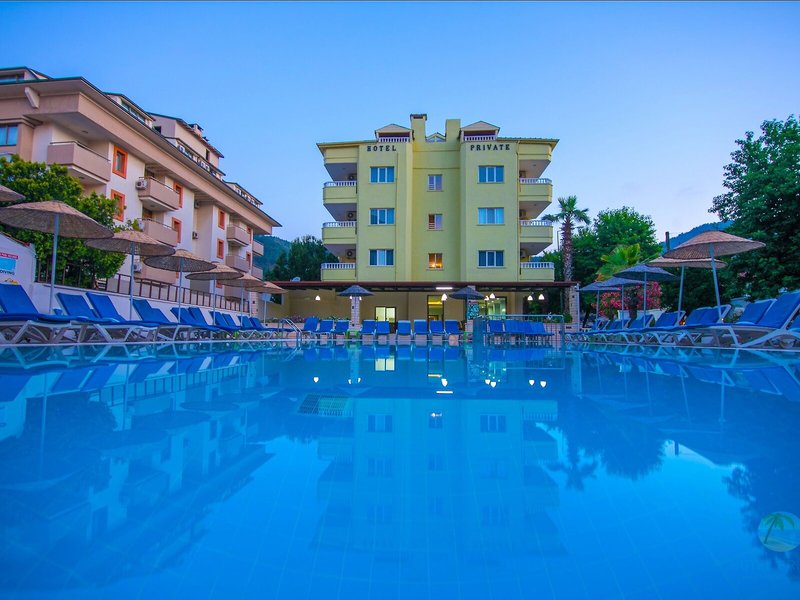 Private Hotel 14
