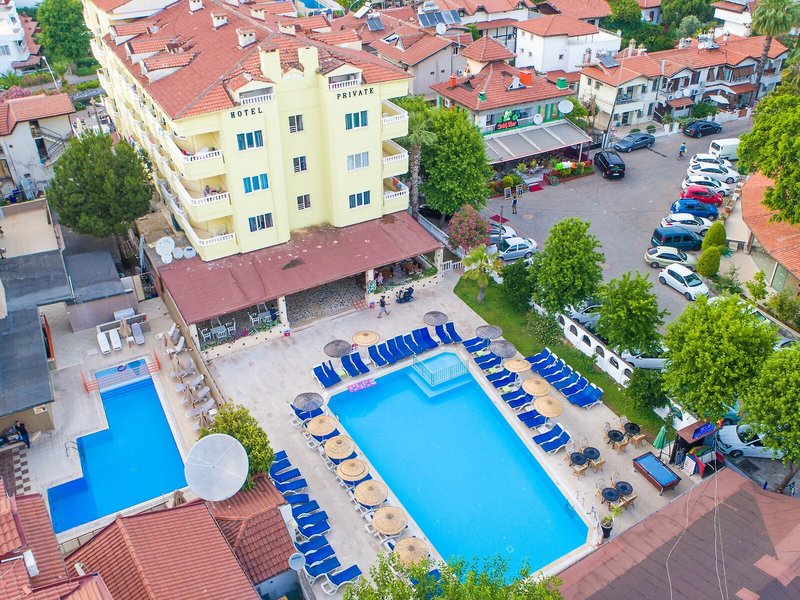 Private Hotel 16