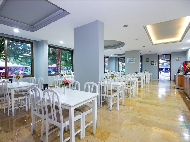 Private Hotel 28