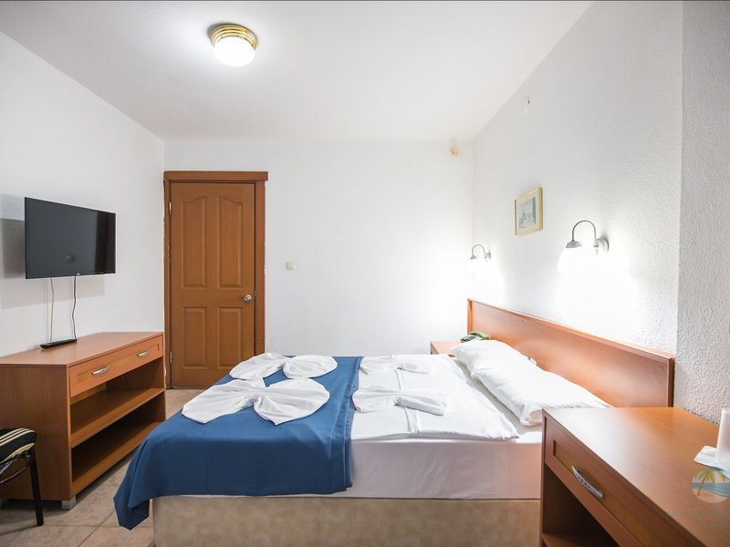 Private Hotel 33
