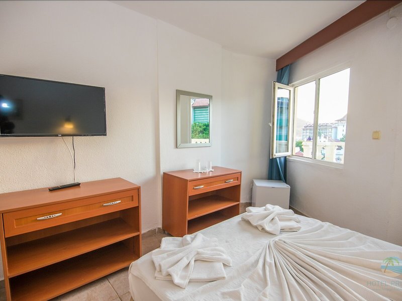 Private Hotel 42