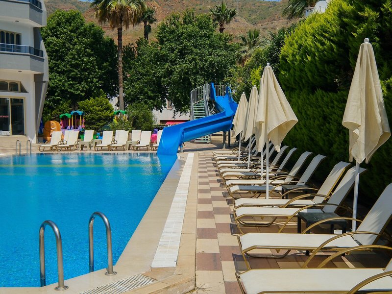 Selen Icmeler 9