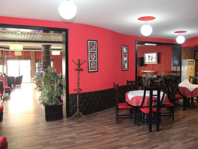Hotel Argenti Shkoder 11