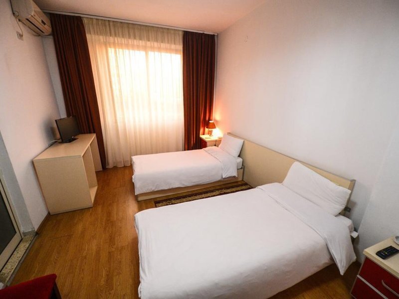 Hotel Argenti Shkoder 30