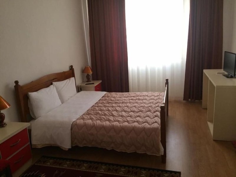 Hotel Argenti Shkoder 31