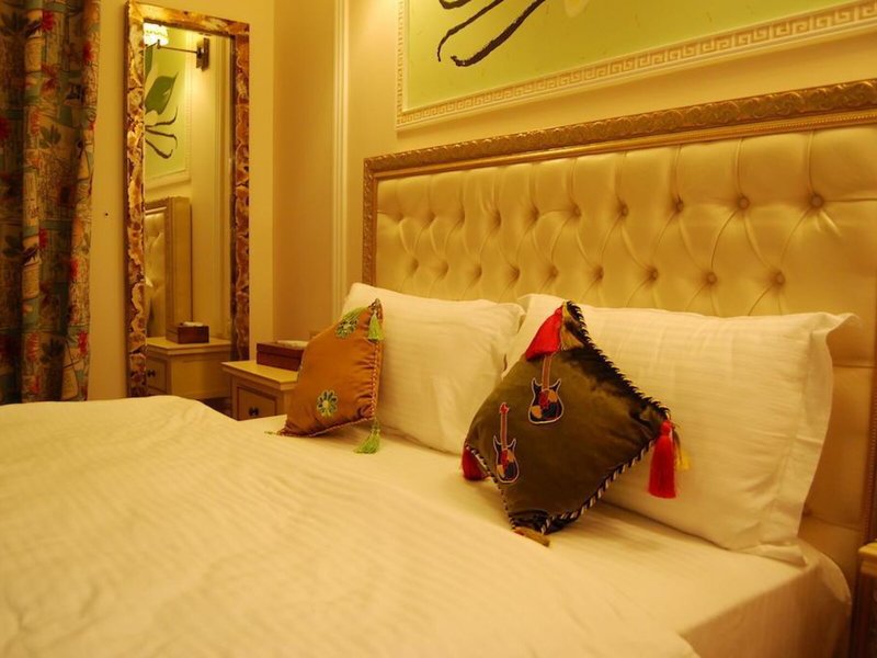 Hotel 2 Kitarrat Boutique & Spa 14
