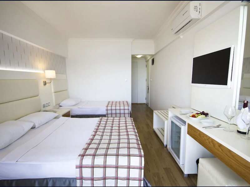 Yunus Hotel 22