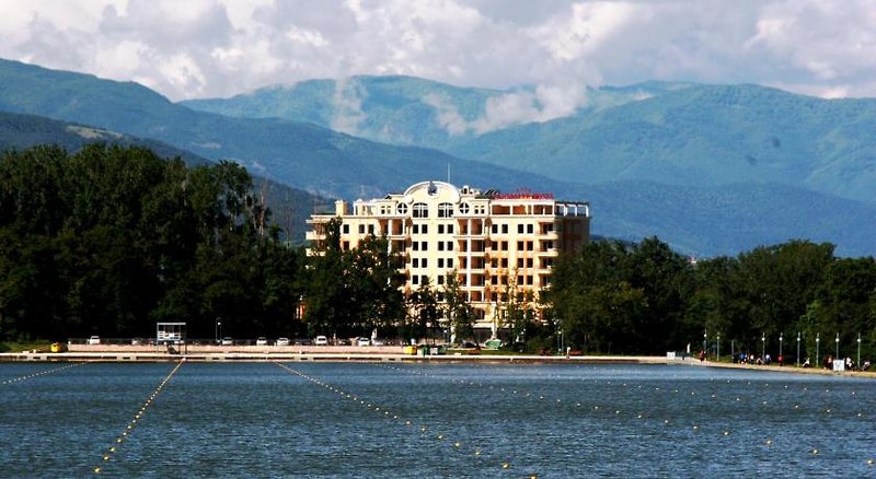Landmark Creek Hotel & Spa