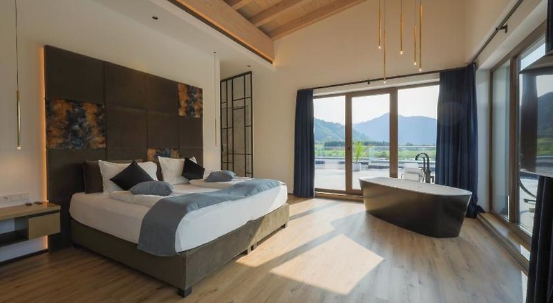 Sonja Alpine Resort 5