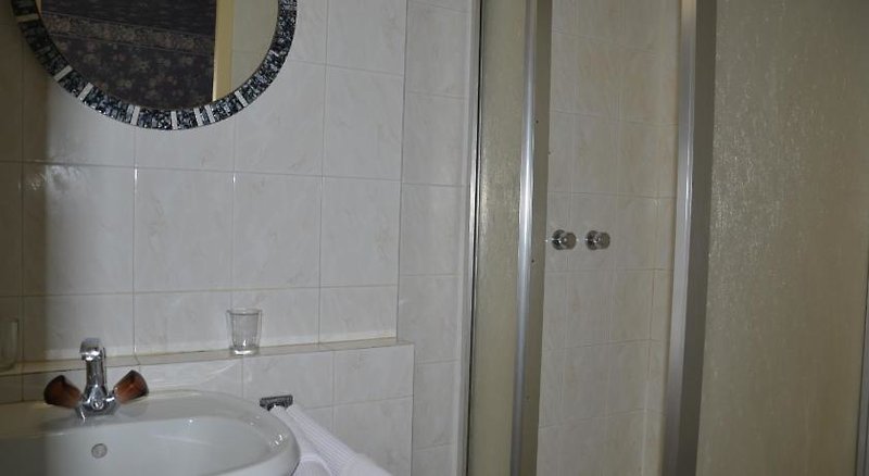 Hotel Parc & Lac 5