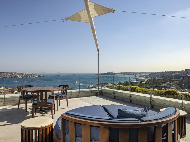 Conrad Istanbul Bosphorus 7
