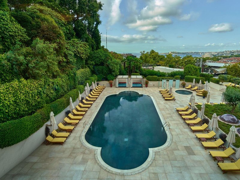 Conrad Istanbul Bosphorus 10