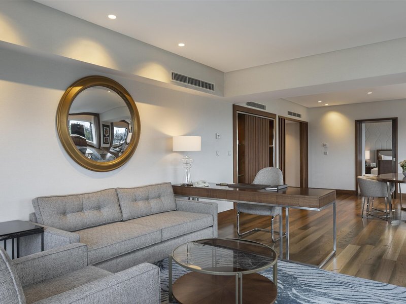 Conrad Istanbul Bosphorus 19