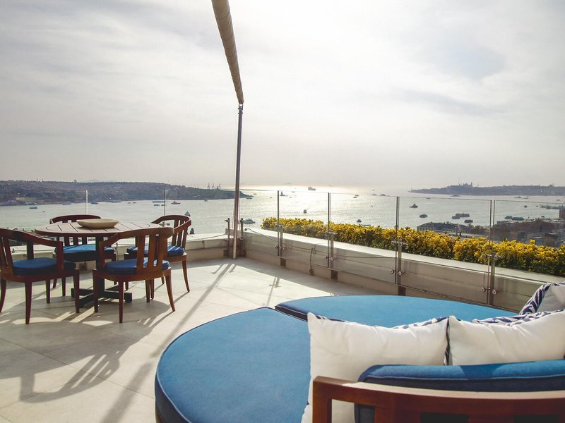 Conrad Istanbul Bosphorus 33