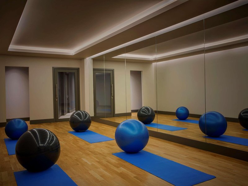 Conrad Istanbul Bosphorus 37