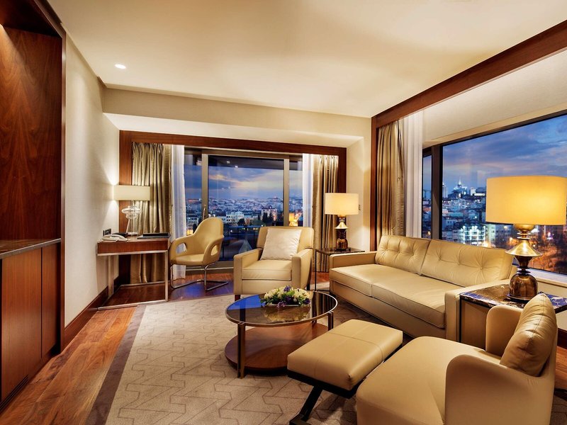 Conrad Istanbul Bosphorus 45