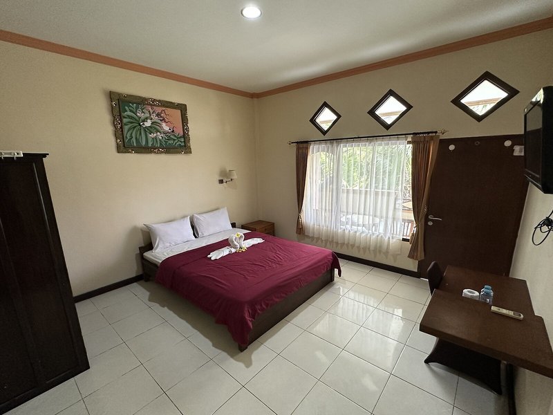 Taxa Hotel 12