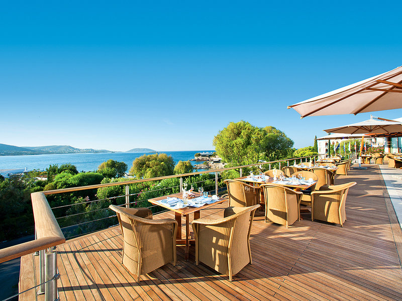 Grand Resort Lagonissi 9