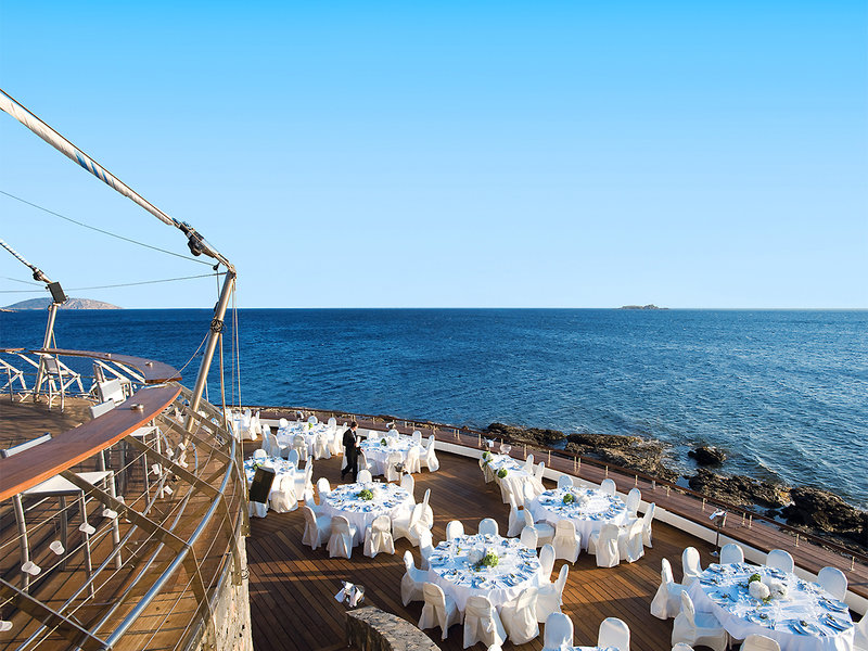 Grand Resort Lagonissi 10