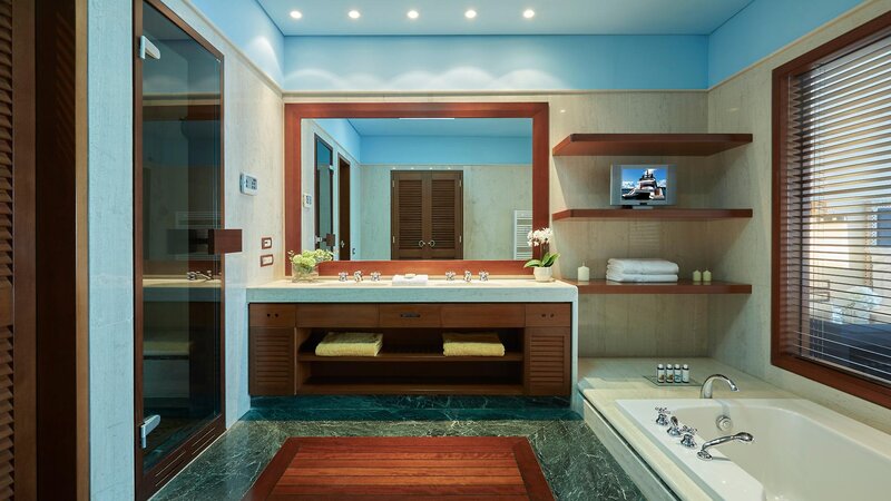 Grand Resort Lagonissi 31