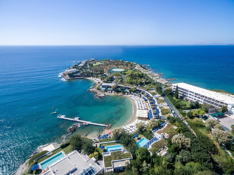 Grand Resort Lagonissi 13