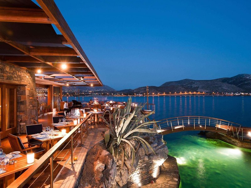 Grand Resort Lagonissi 17