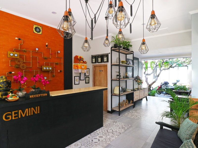 Gemini Star Hotel 15